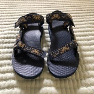 Teva original sandals sun and moon size 9